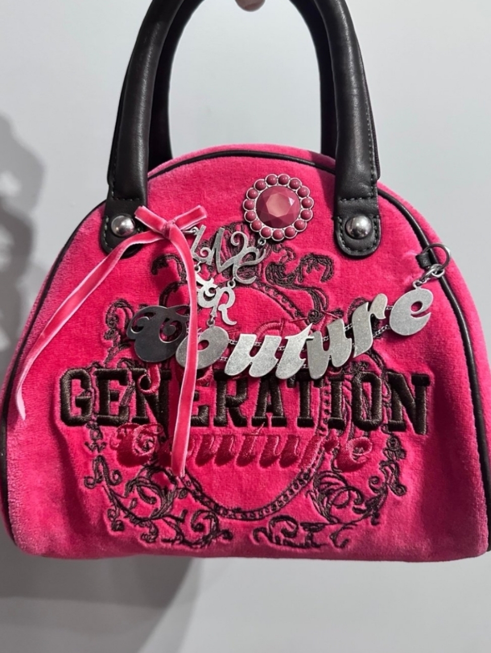 Rare Juicy Couture Y2K Hot Pink Velvet GENERATION Small Bowler Bag